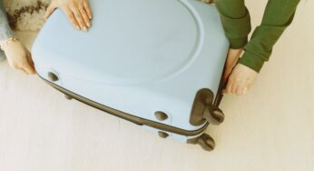 How to Pack a Suitcase Compactly?
